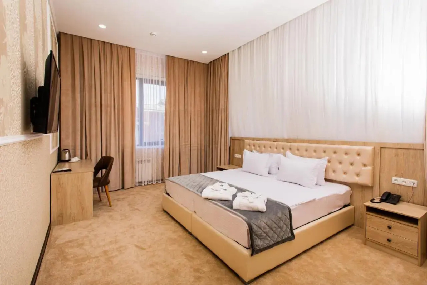 Отель Gabrielle International