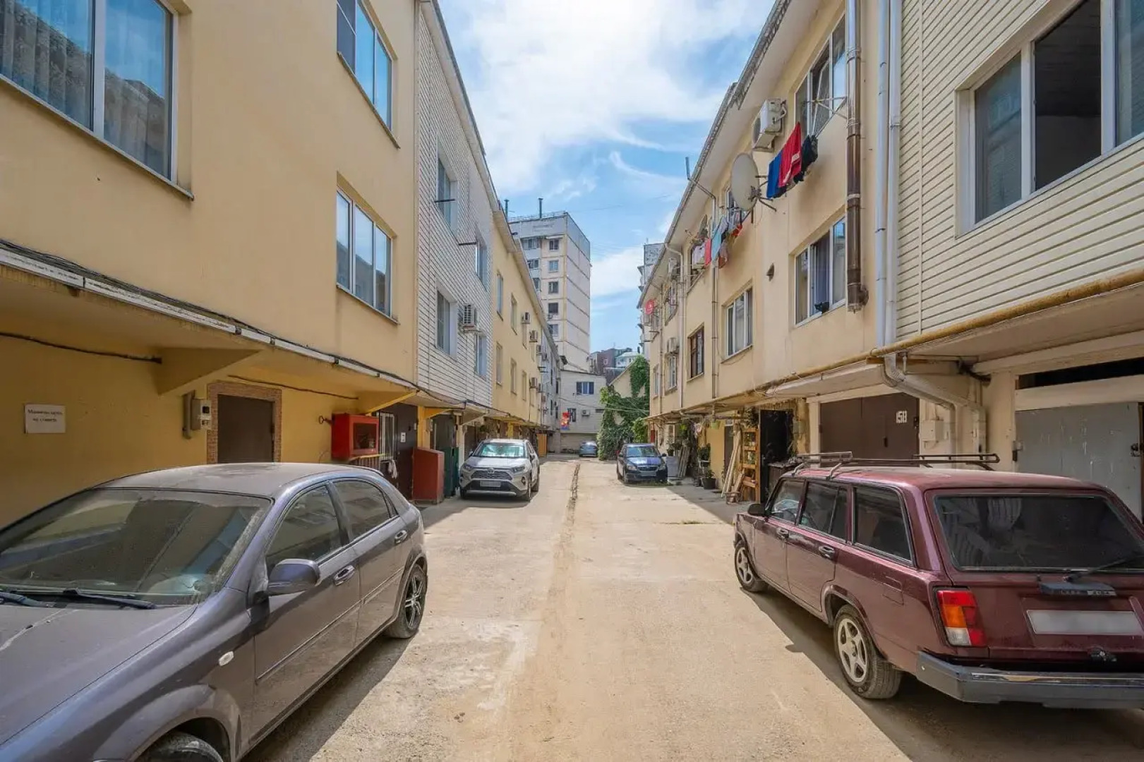 Апартаменты Двухкомнатные в Таунхаусе с Гаражом Микрорайон Кудепста