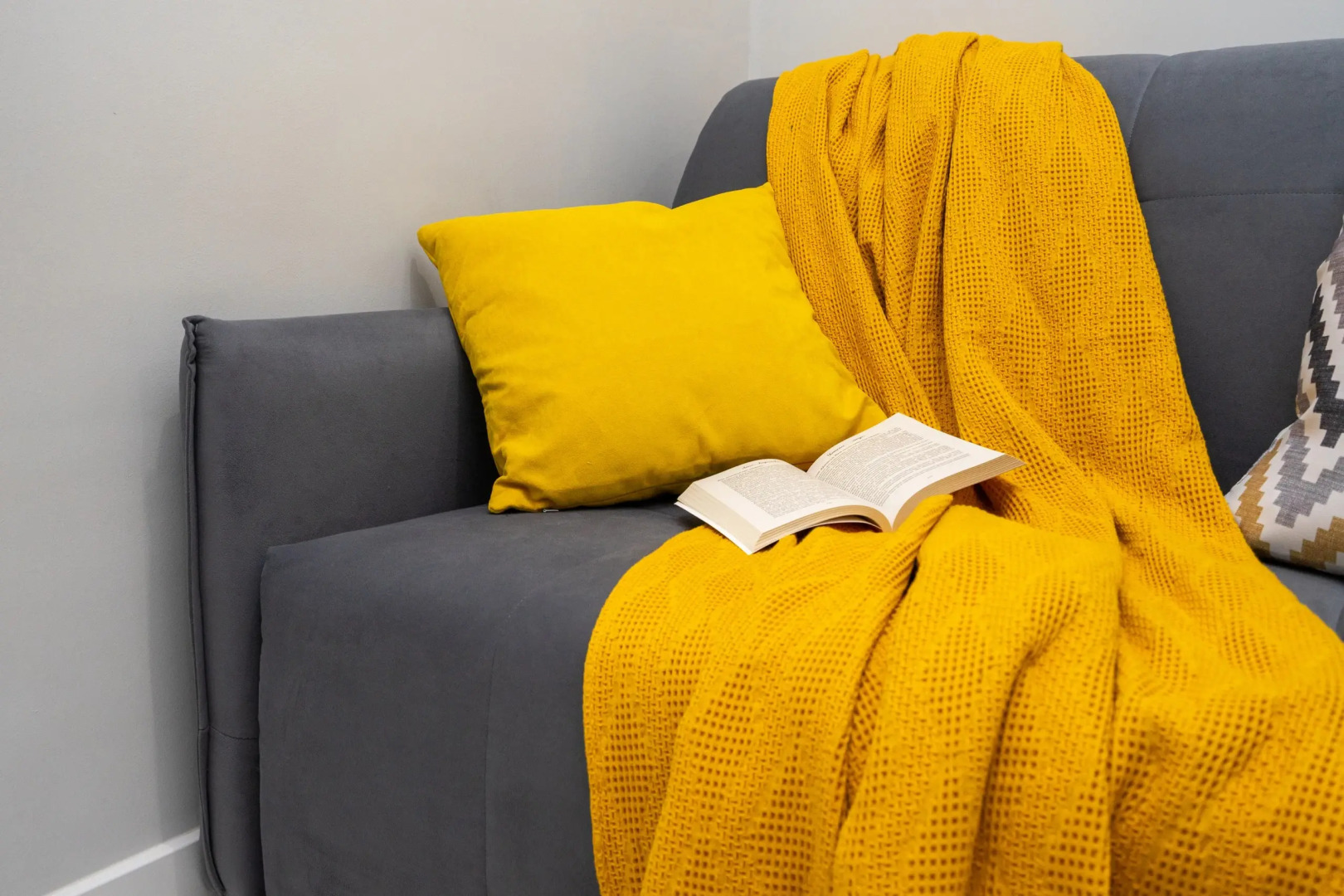 Апартаменты Orange Apart в центре Сочи на Навагинской