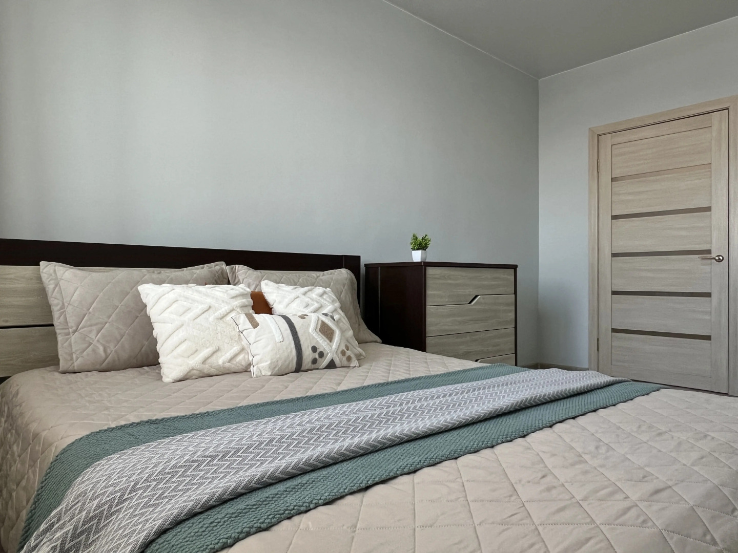 Квартира Евро 2-ком Корабельная 47-164 КакДома в центре Улан-Удэ