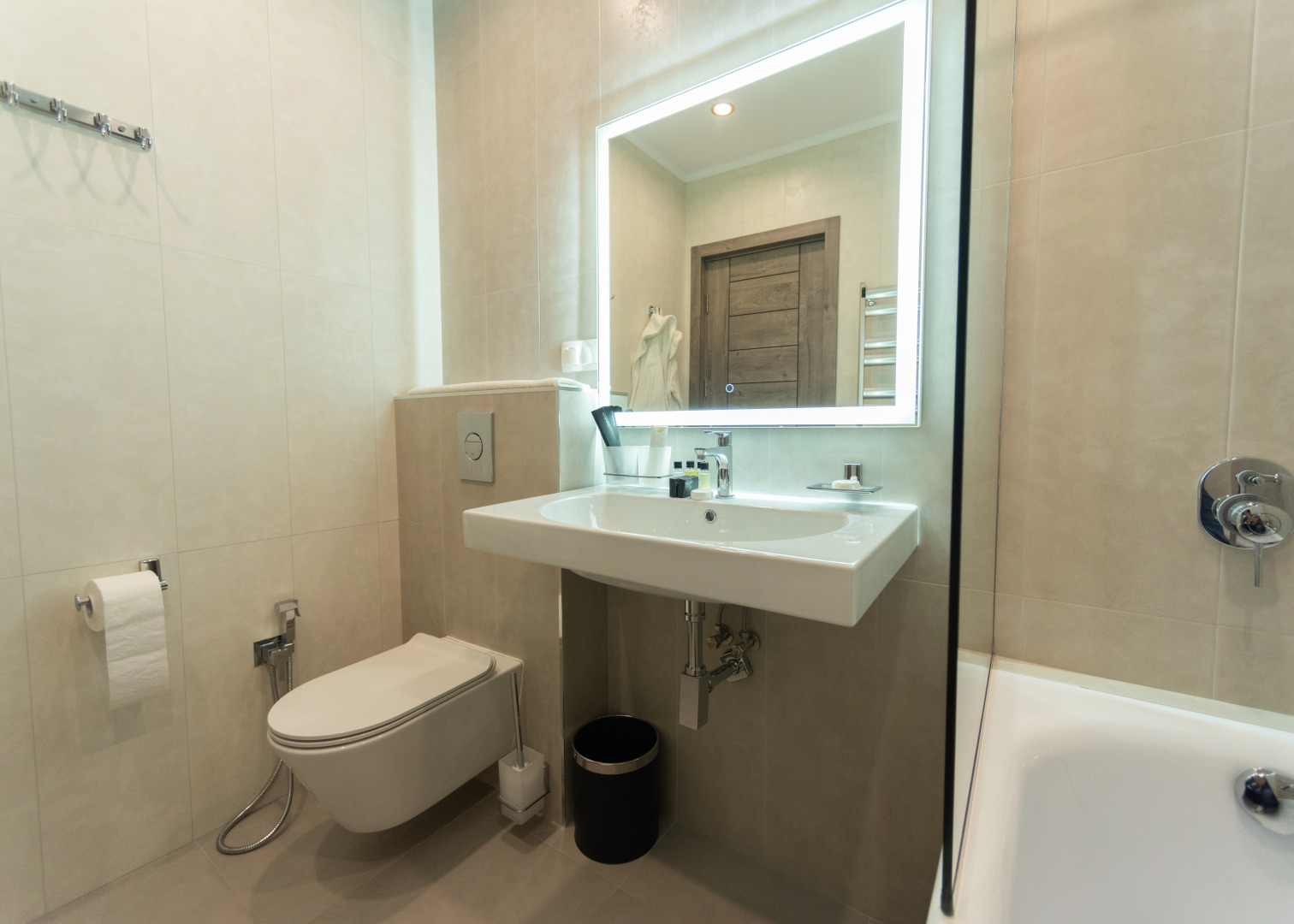Отель Downtown Suites Hotel Yerevan