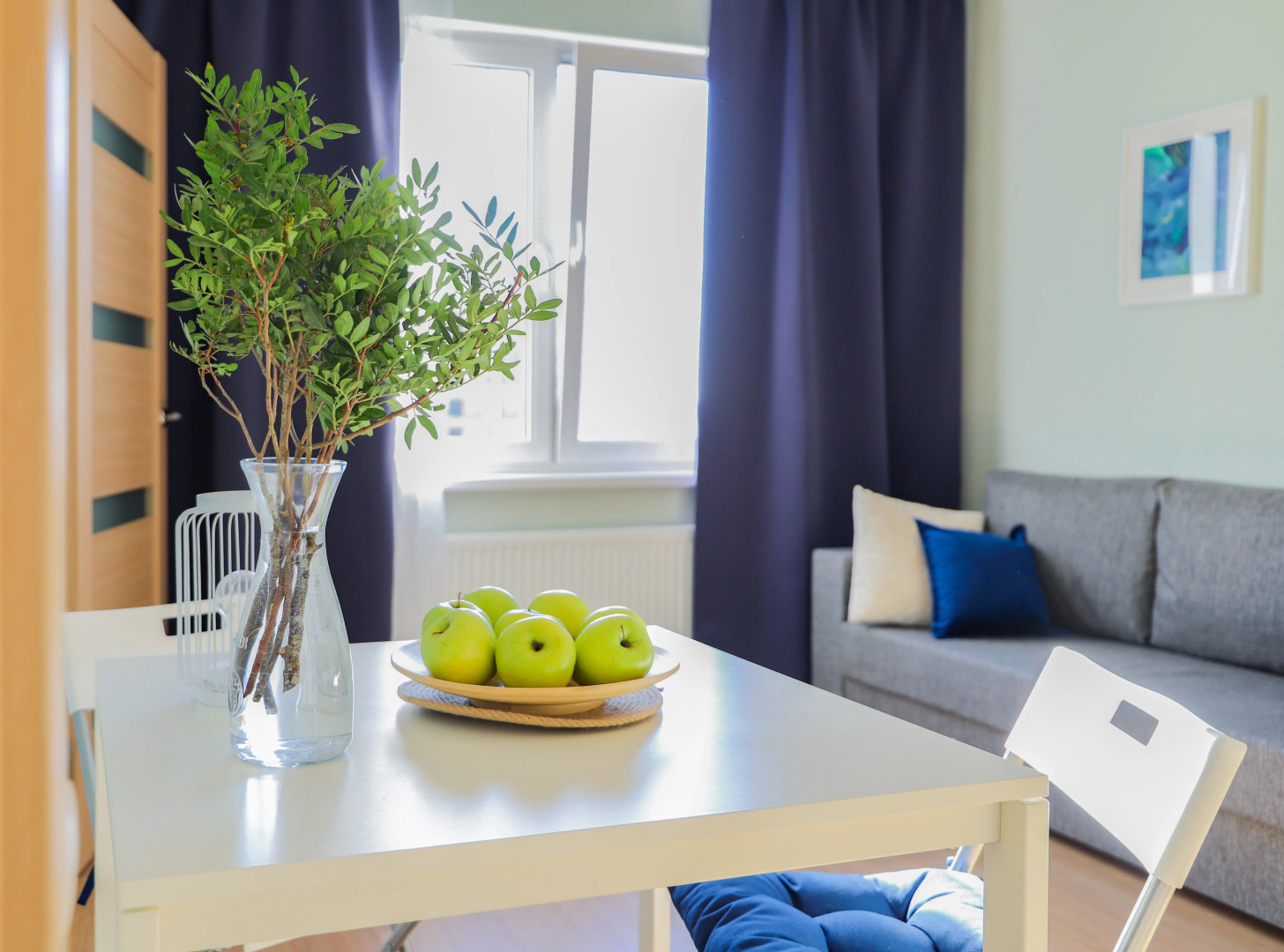 Апартаменты Уютные у Невы