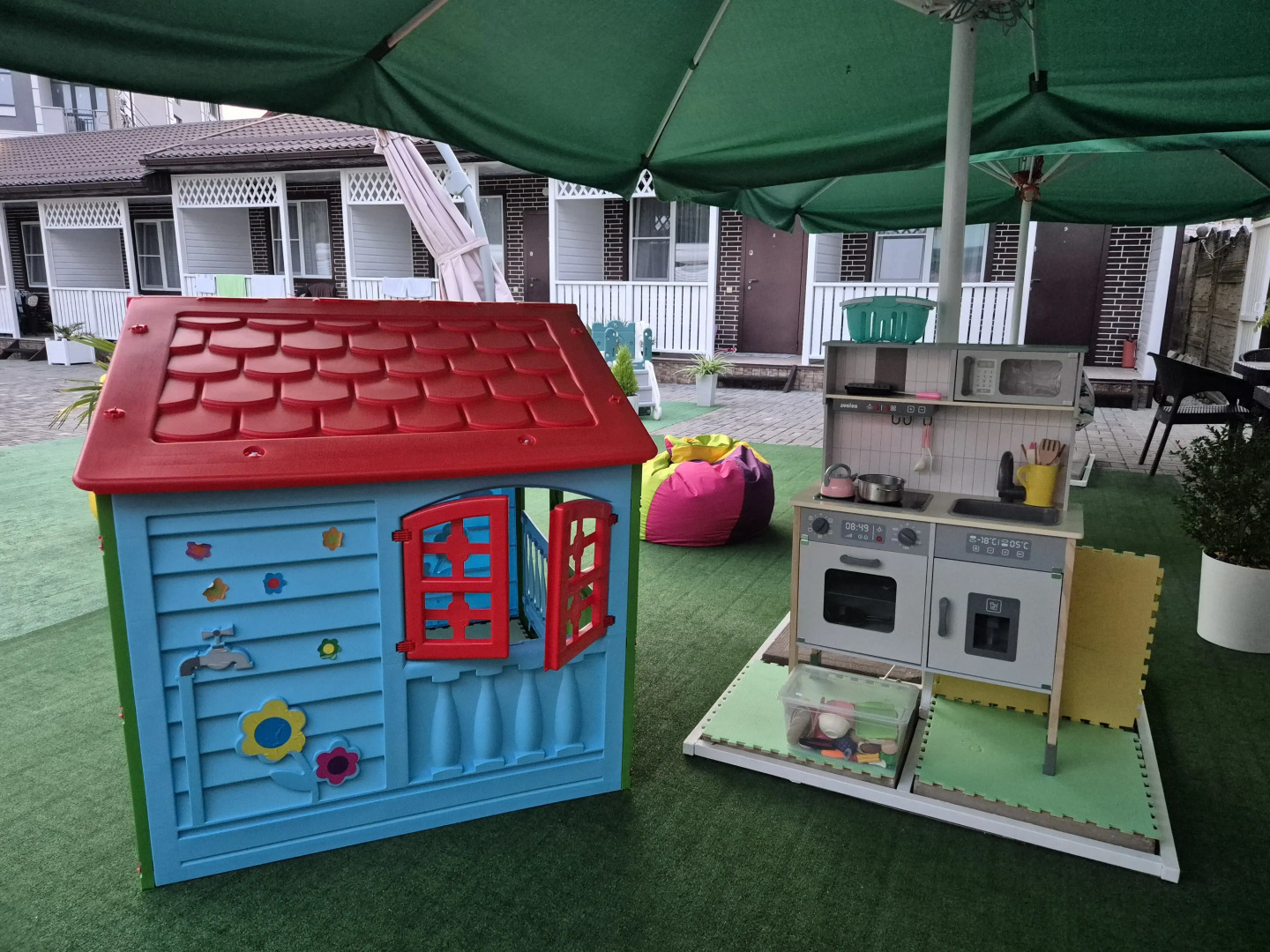 Эмигрант Гостевой Дом