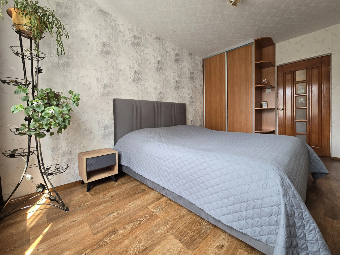 Апартаменты Двухкомнатные на Ангарской