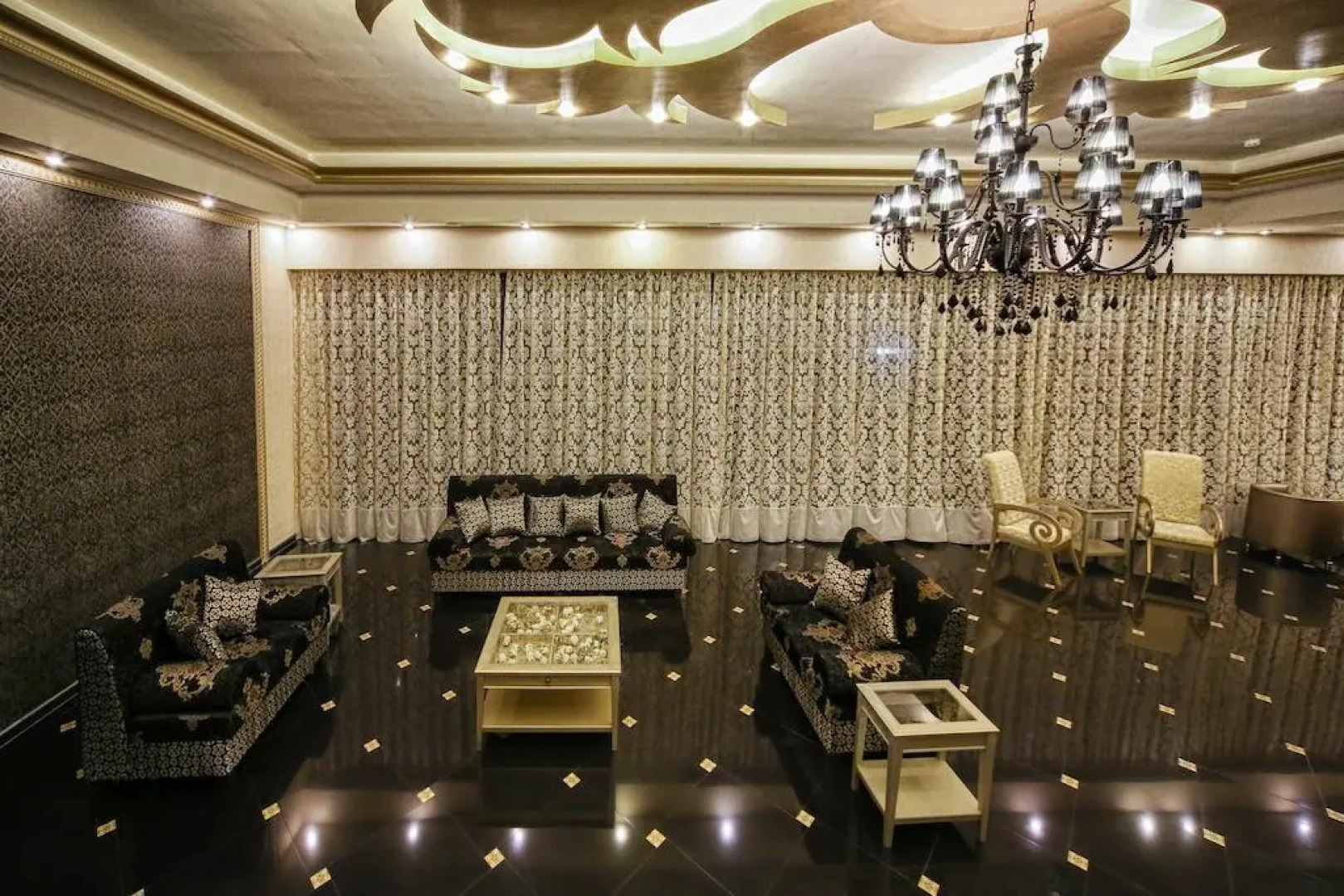 Отель Роял Палас