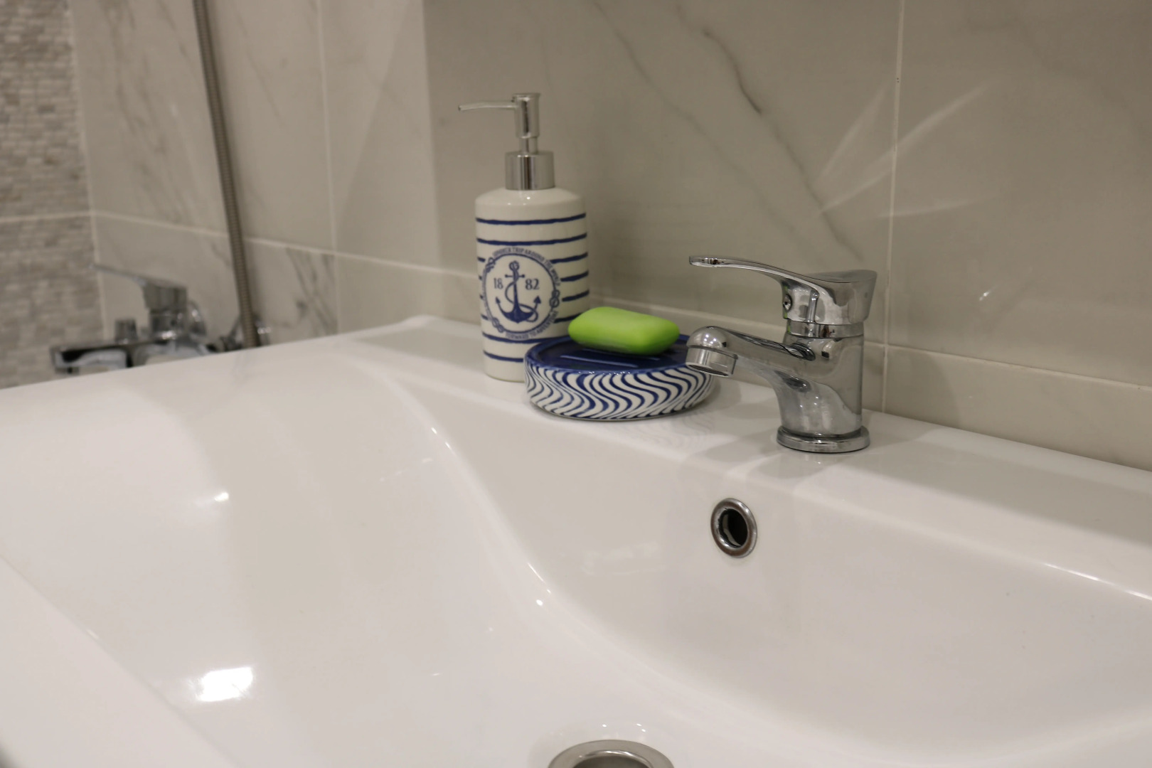 Апартаменты Адмиральского 1А