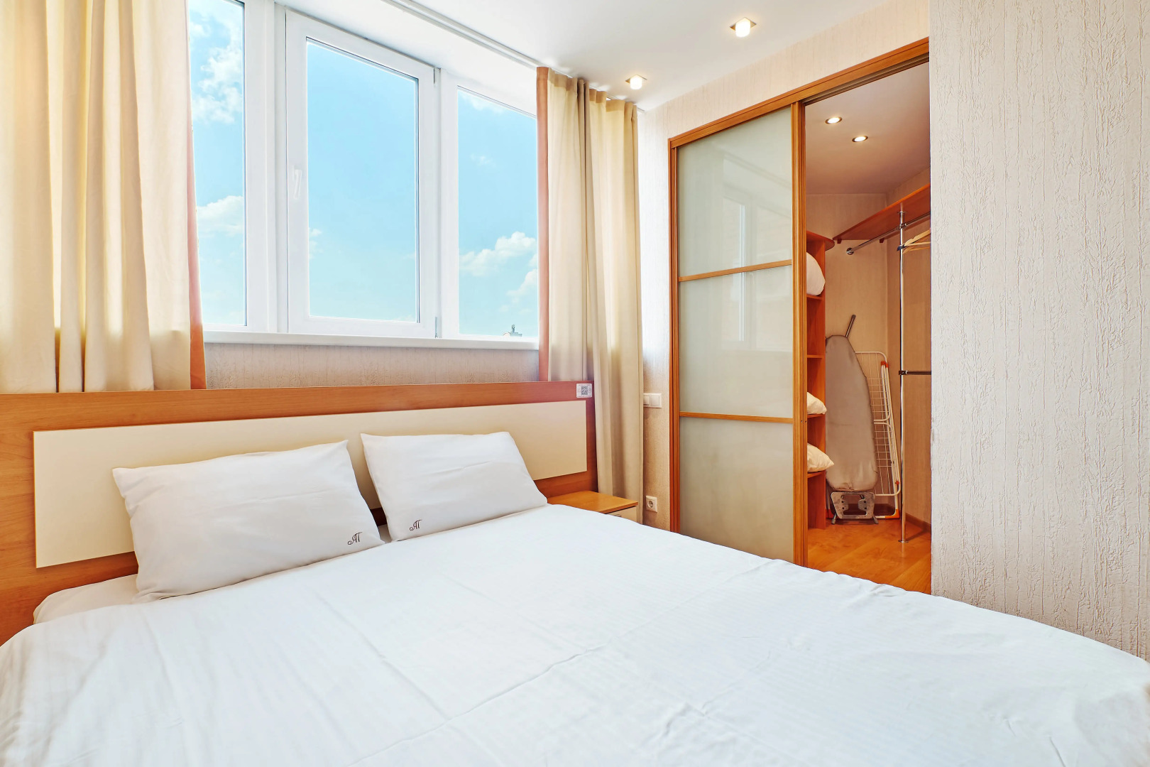 Апартаменты Петровские на Розы Люксембург 19