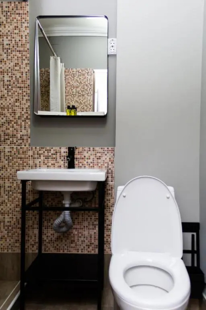 Отель Тахар