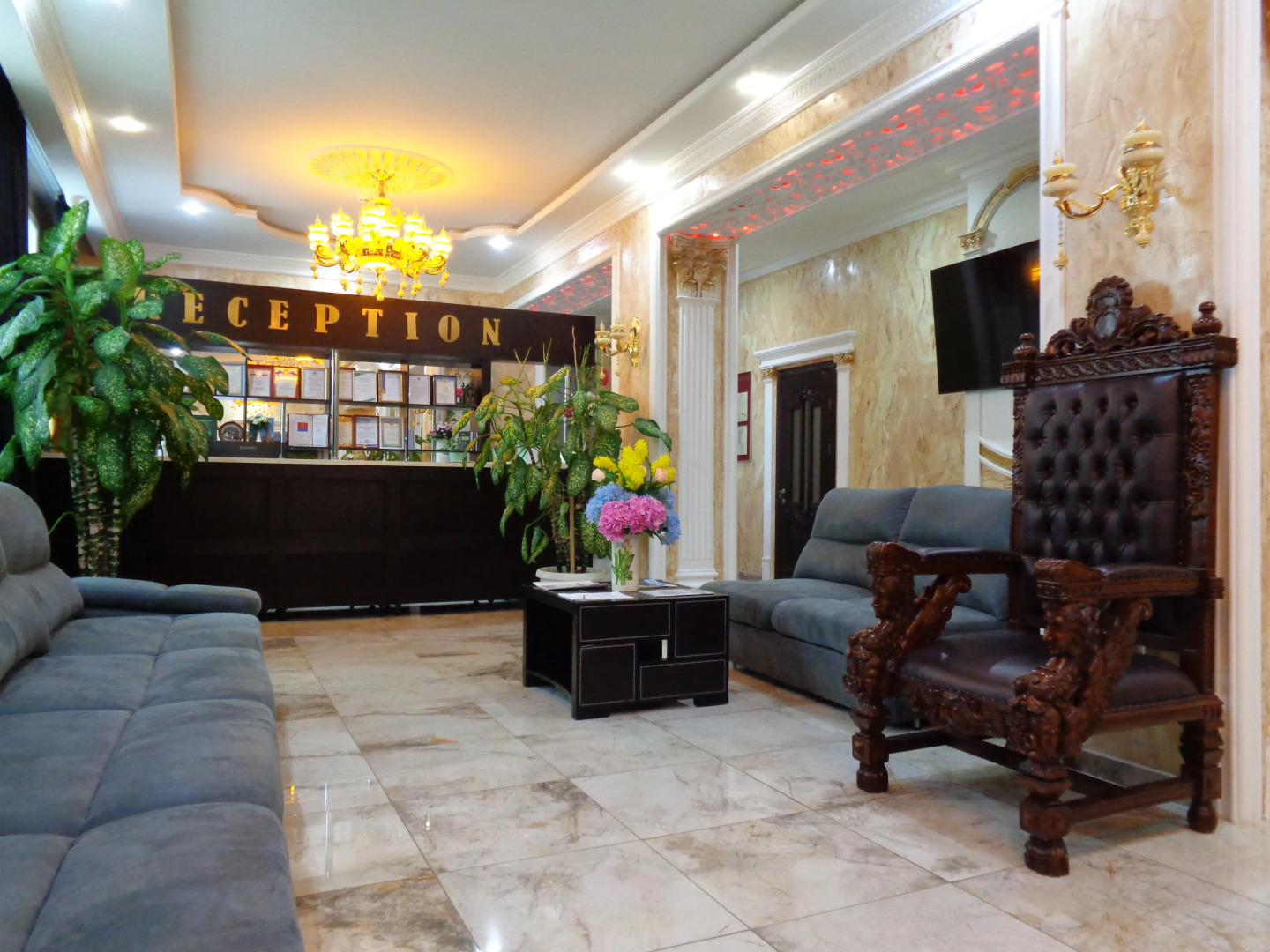 Отель Гранд