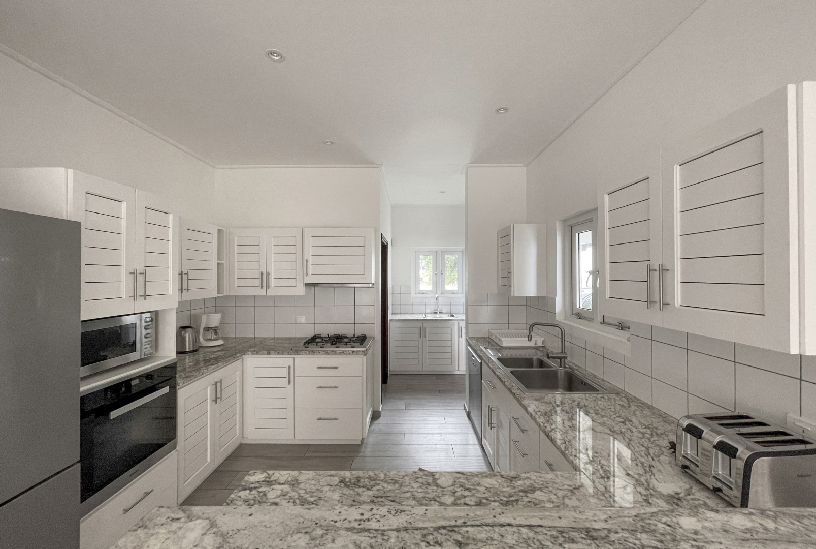 Вилла VallonEnd Beach Front