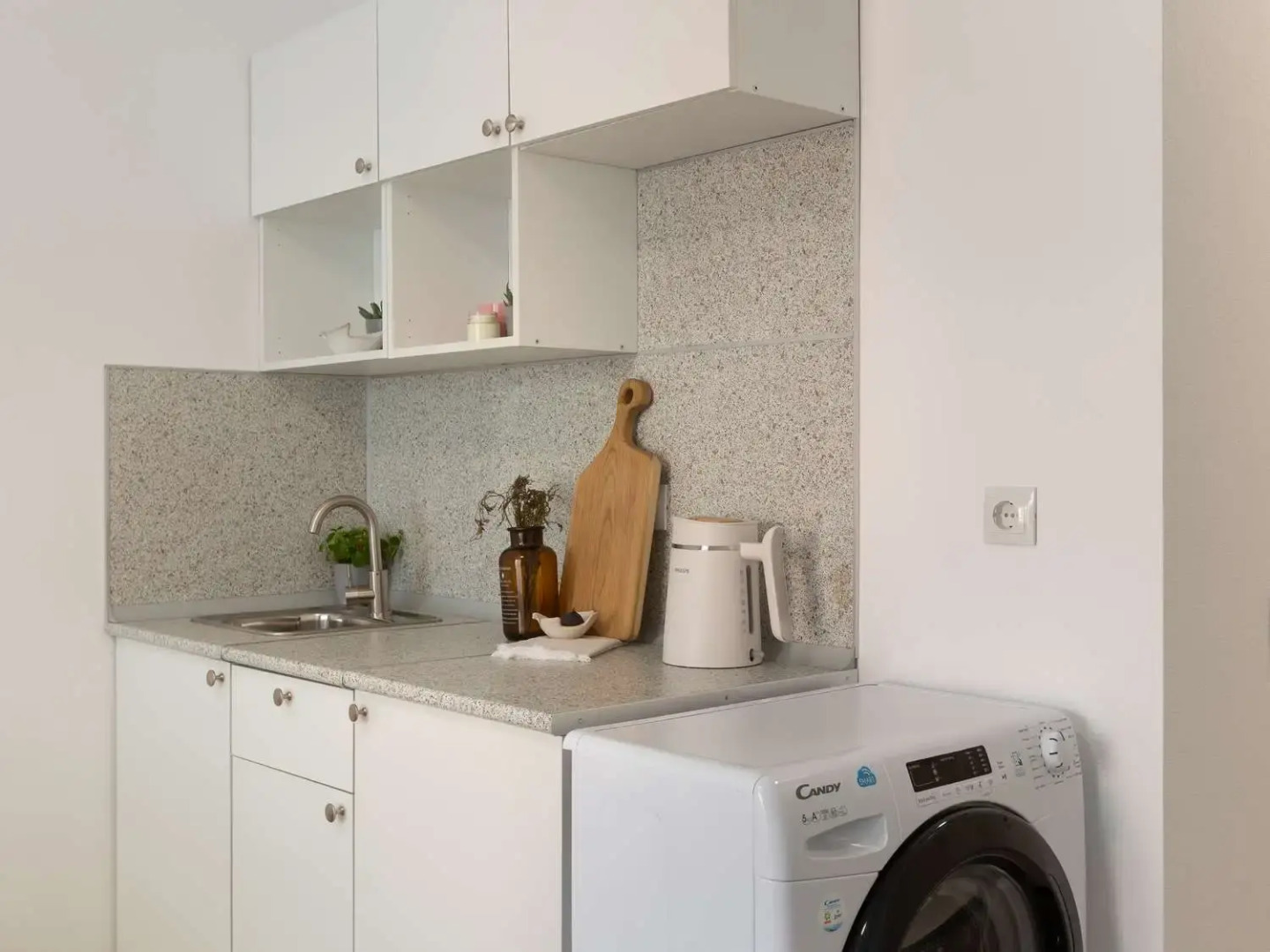 Апартаменты 1 Happy House Люблинская 80 корпус 6