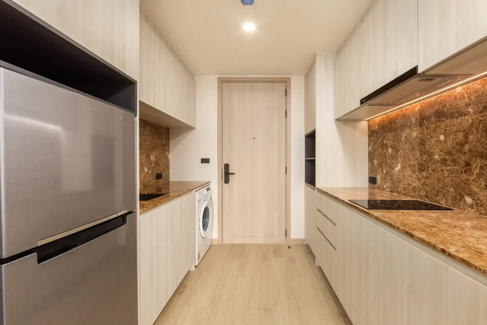 Apartment Ozone condo by TropicLook