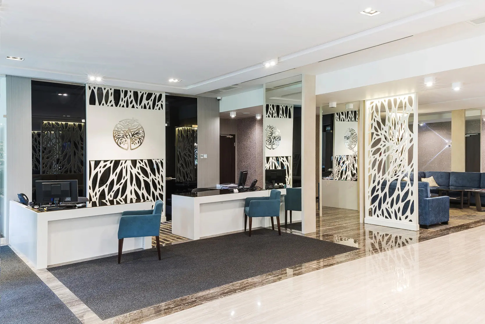 Апарт-Отель Ramada hotel&suites by Wyndham Novosibirsk Zhukovka