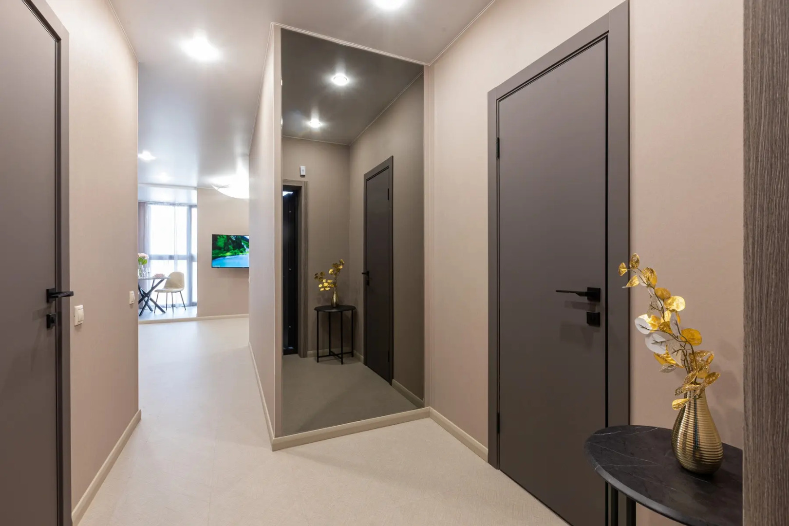 Апартаменты Сутки Уфа на Пархоменко 123 453