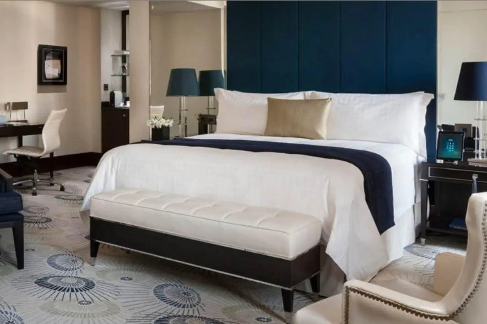 Гостиница Four Seasons Hotel Moscow