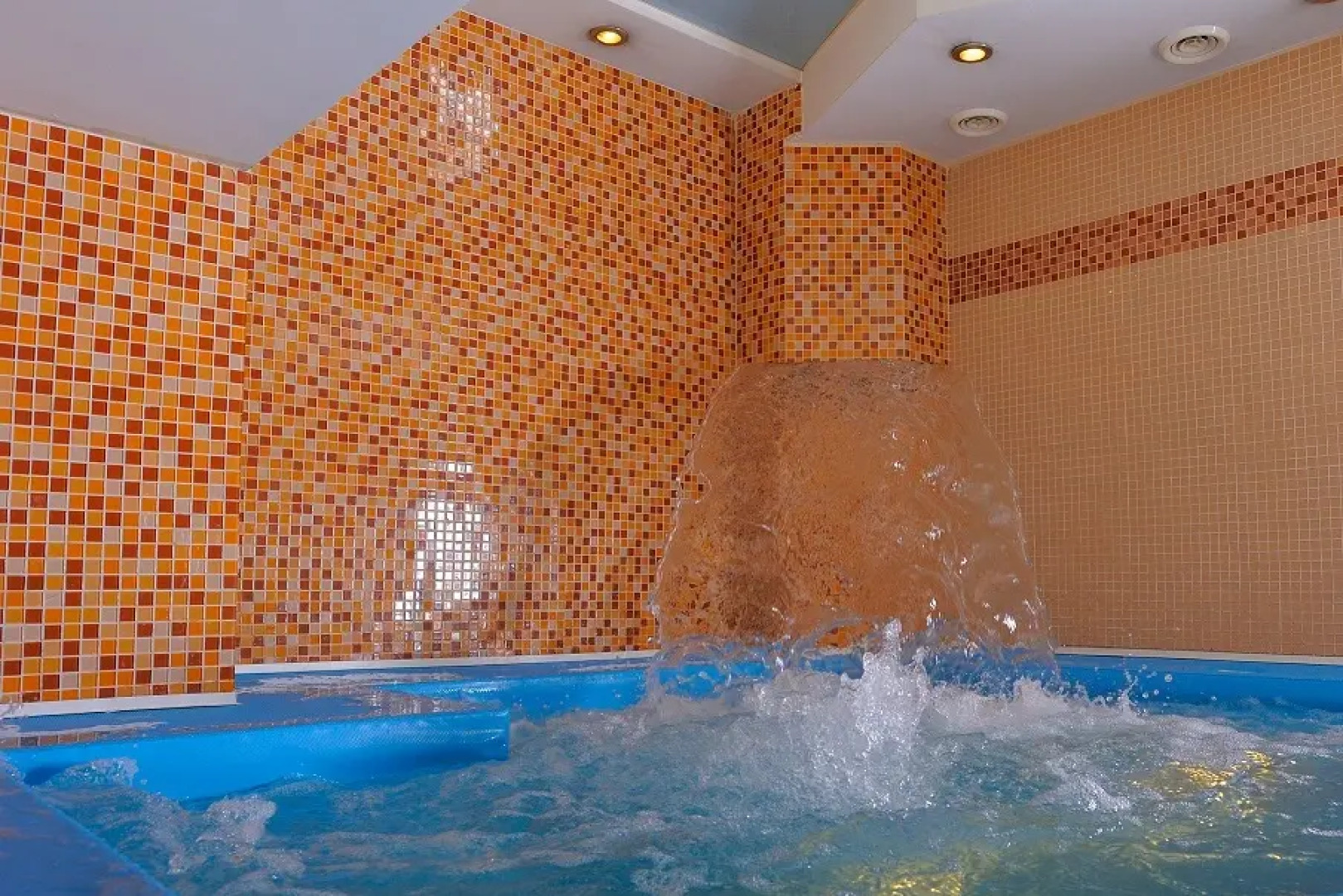 Отель Бумеранг