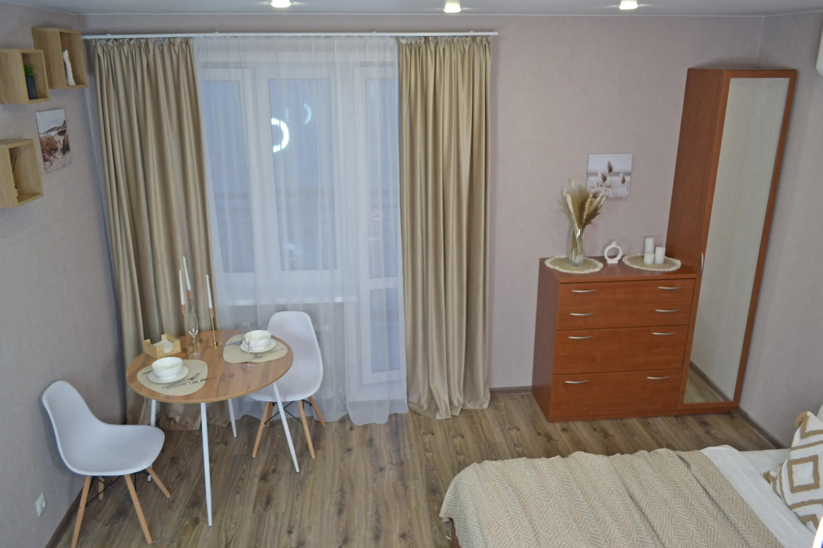 Апартаменты «Атмосфера» | Сандал — Ваш Вечер На Высоте С Идеальным Видом