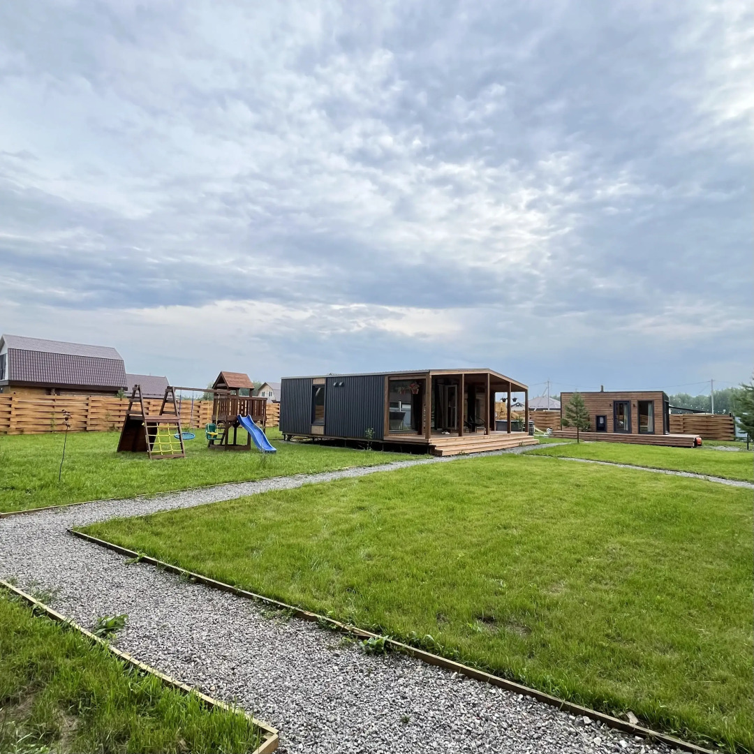 Частный дом Загородный дом в окружении леса