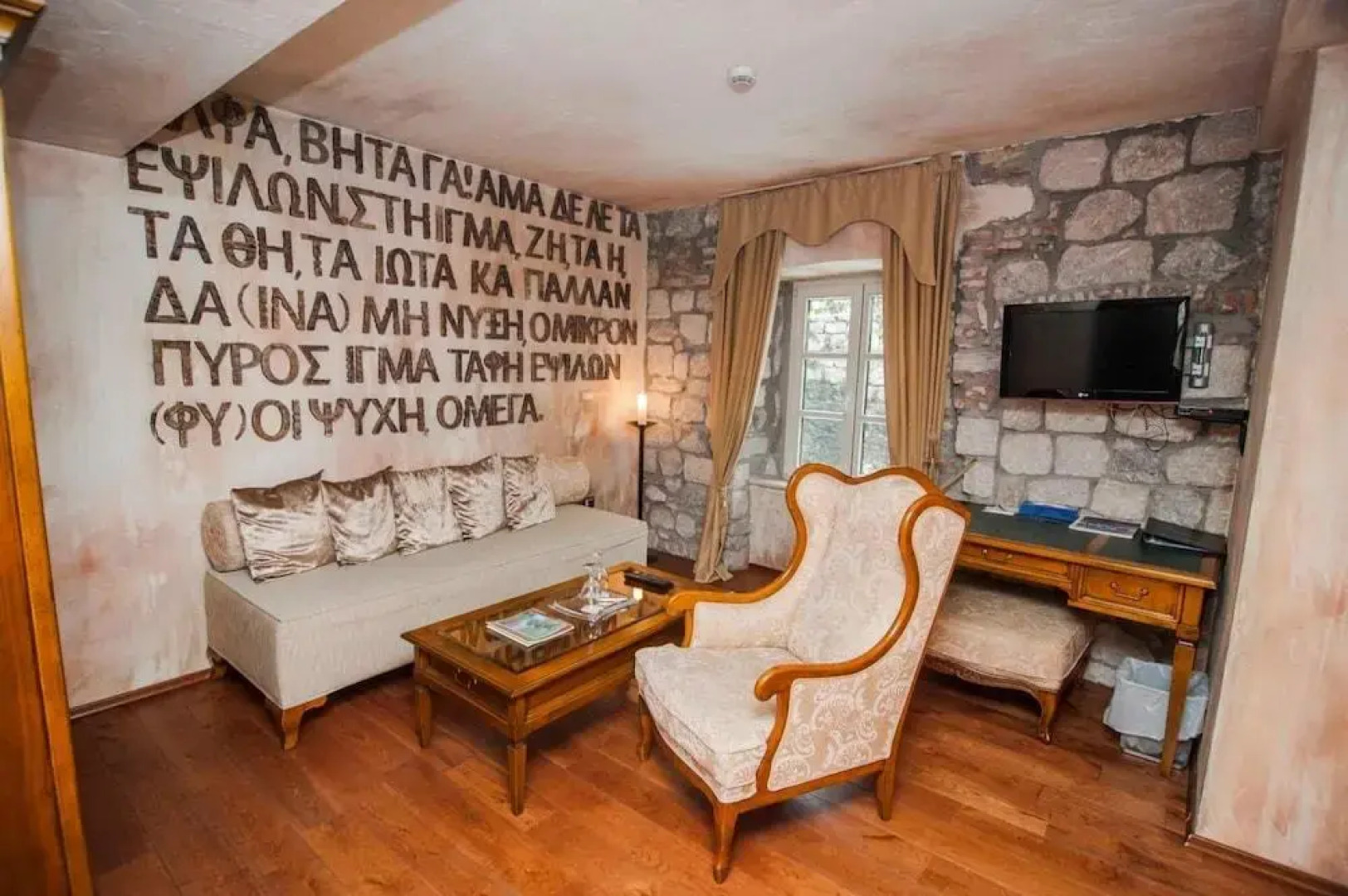 Бутик-отель Astoria Kotor