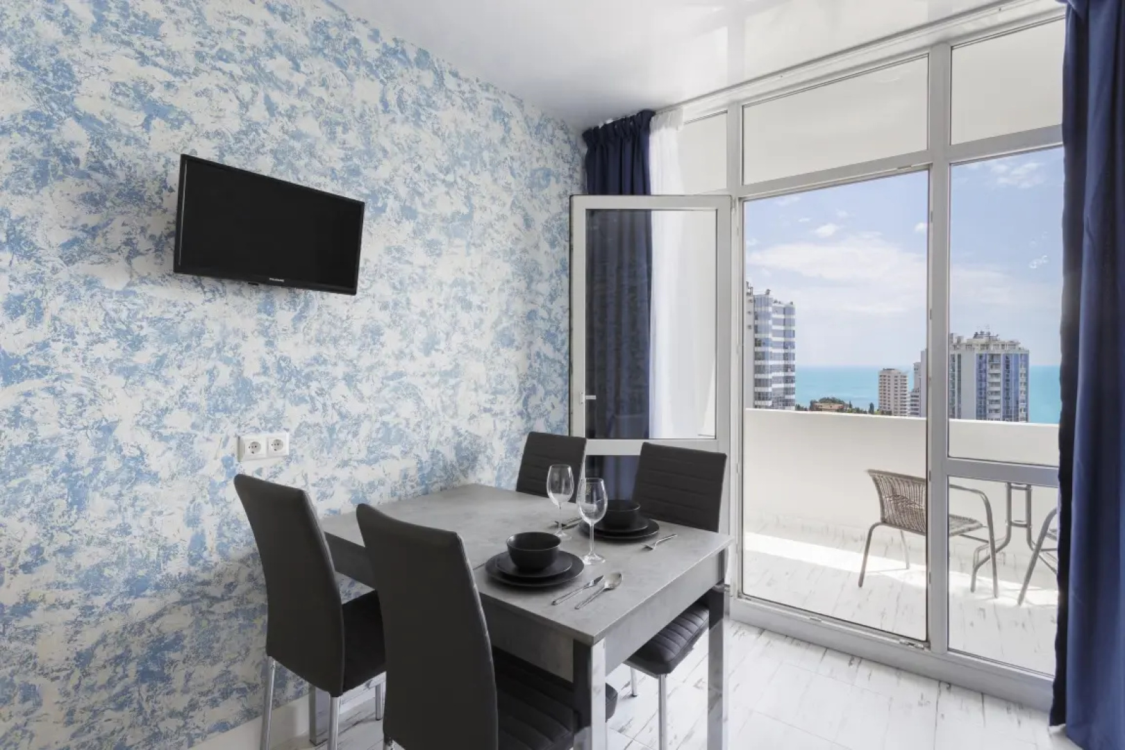 Апартаменты M Apartments Mandarin 1