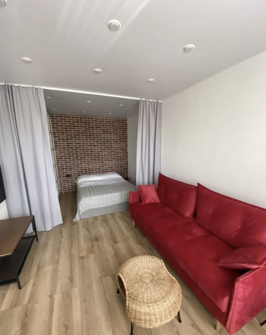 Апартаменты с видом на город на бульваре 75-летия Победы 1