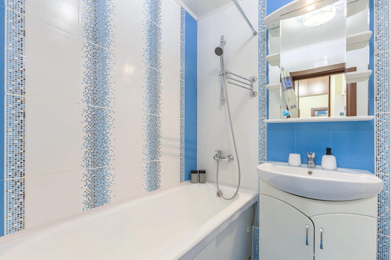 Апартаменты  RentPlaza на Улице Революционной-Центр