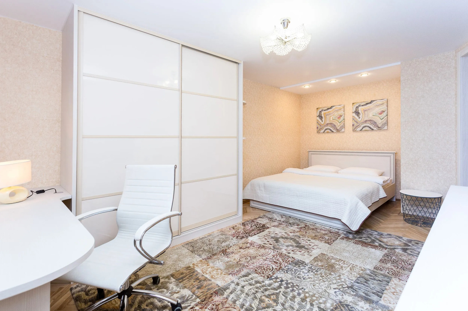 Апартаменты Румер Проспект Независимости