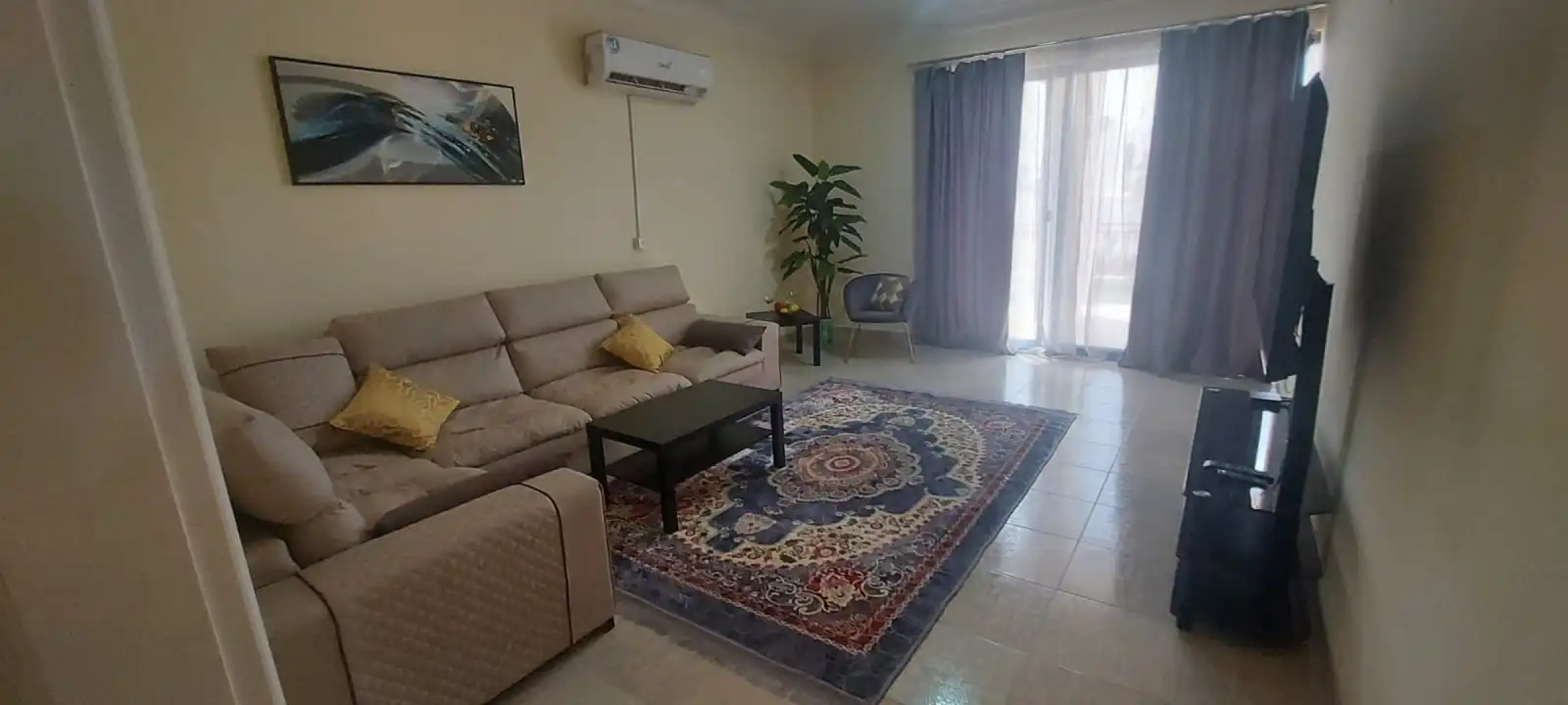 Na Beregu Morya Oae Villa