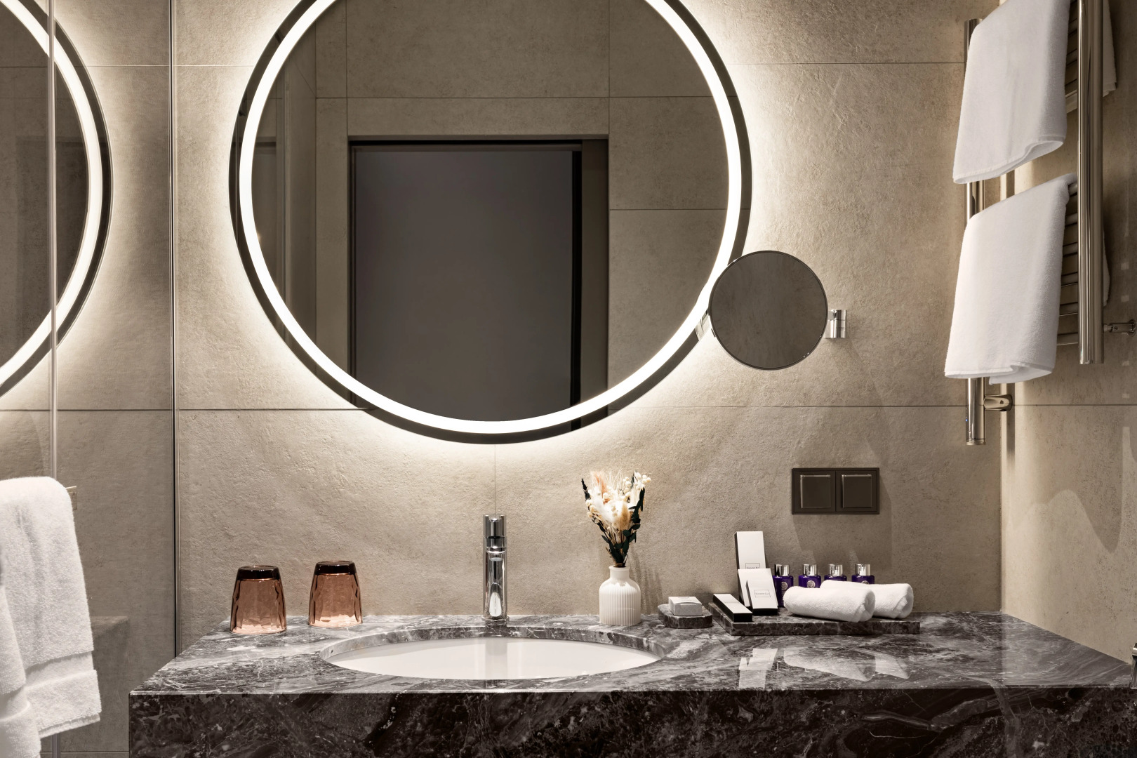 Отель Cosmos Selection Moscow Arbat