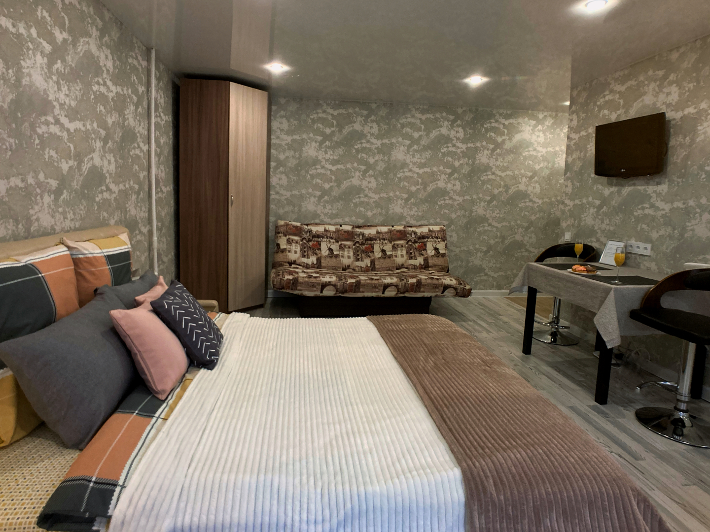 Квартира рядом с театром Театр