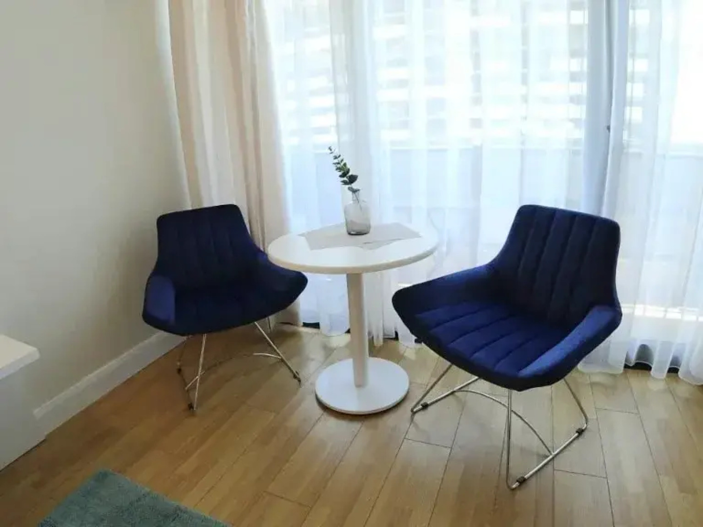 Апарт-Отель Студия на 1 Линии для Трех Гостей