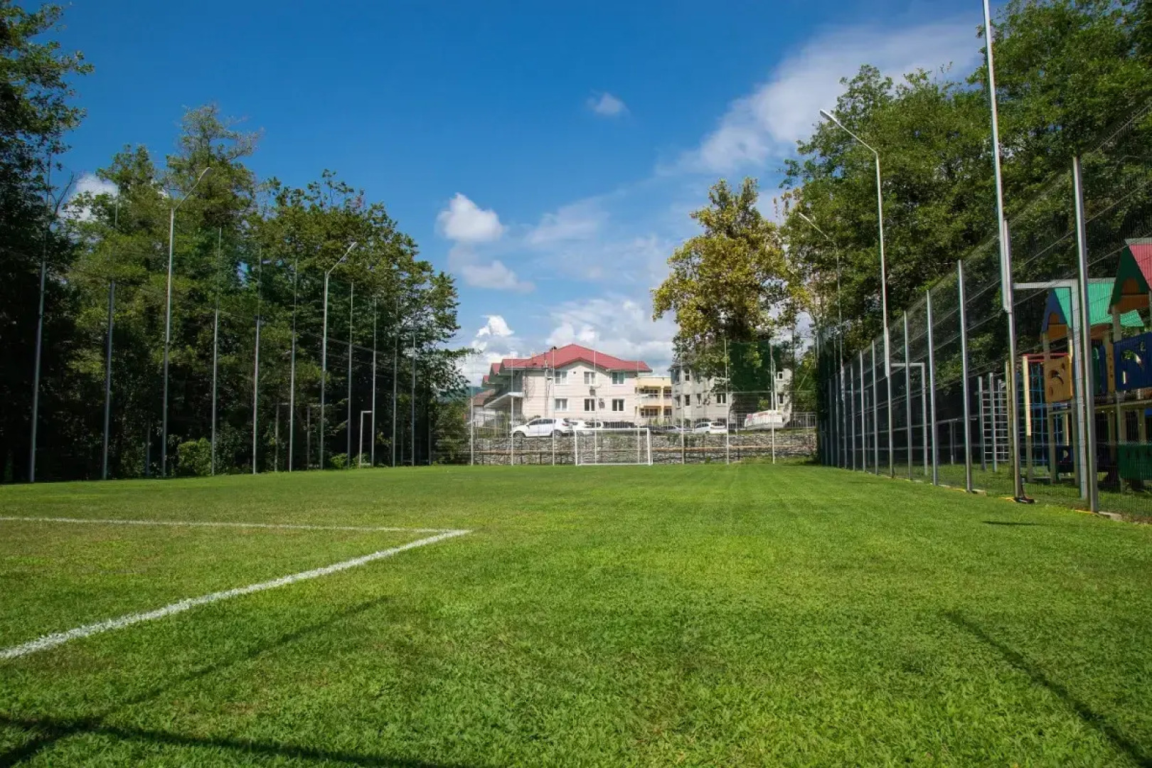 Курортный отель Ателика Сокол