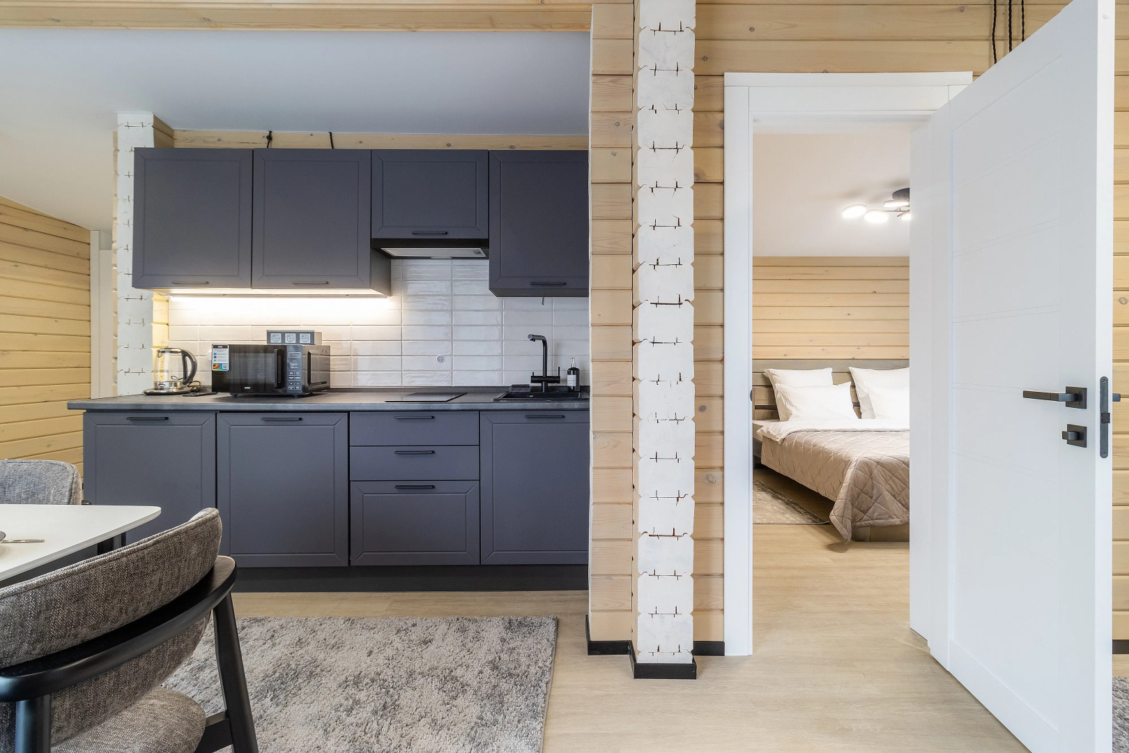 Апартаменты в новом доме из дерева