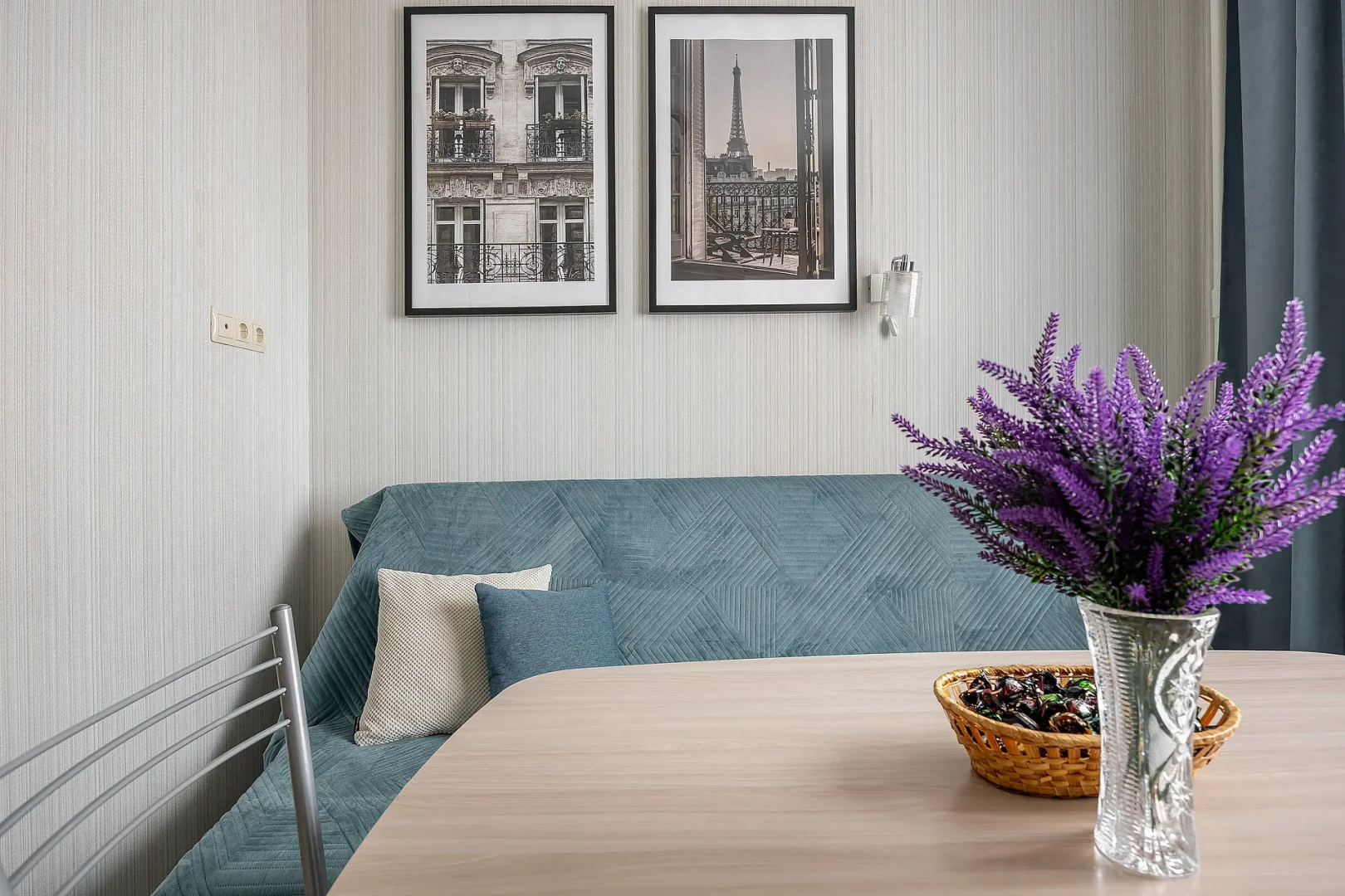 Апартаменты с двумя спальнями, в центре города, у канатной дороги