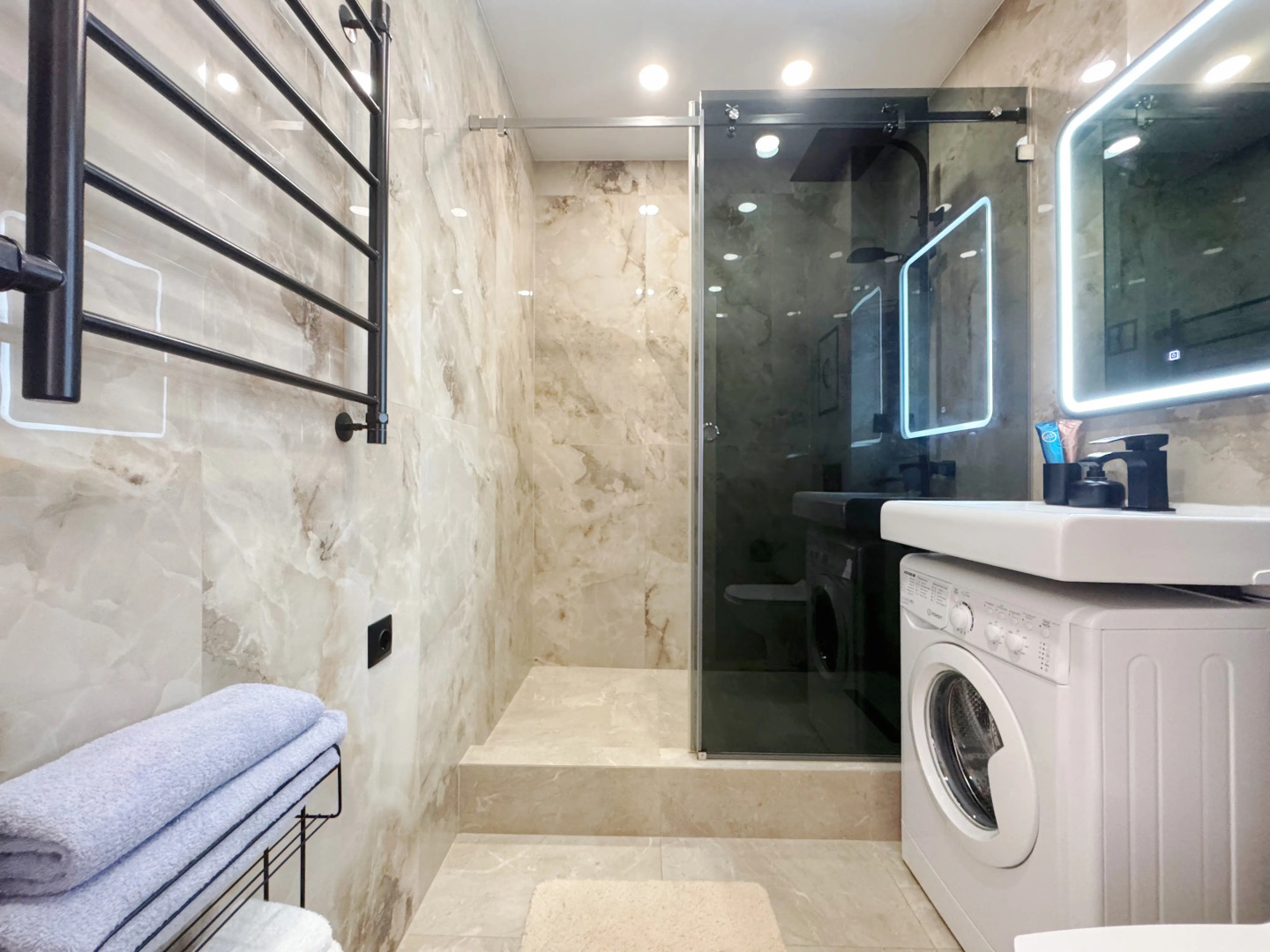 Апартаменты с Террасой и Видом на реку на Михайловской набережной