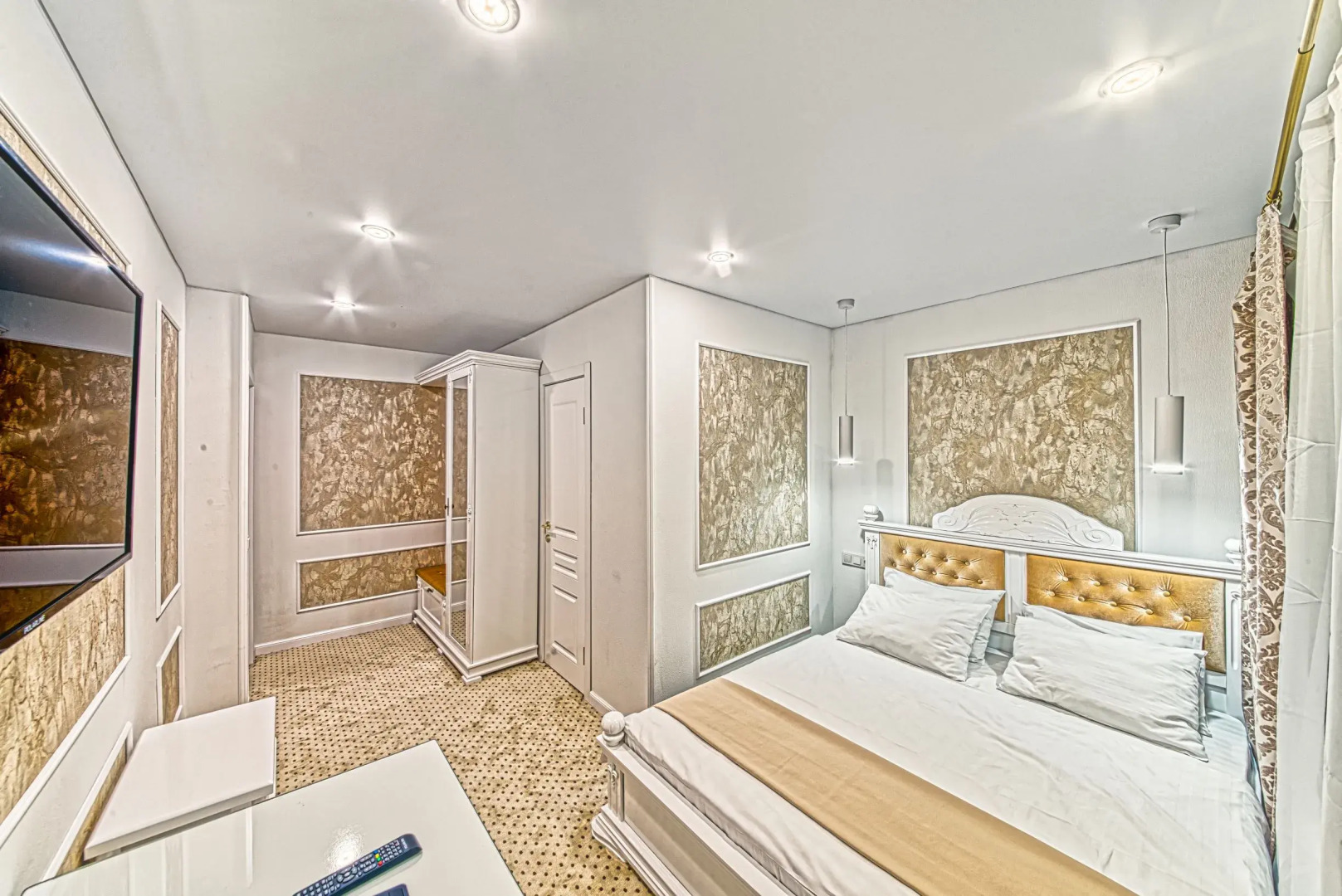 Отель Revival Hotel