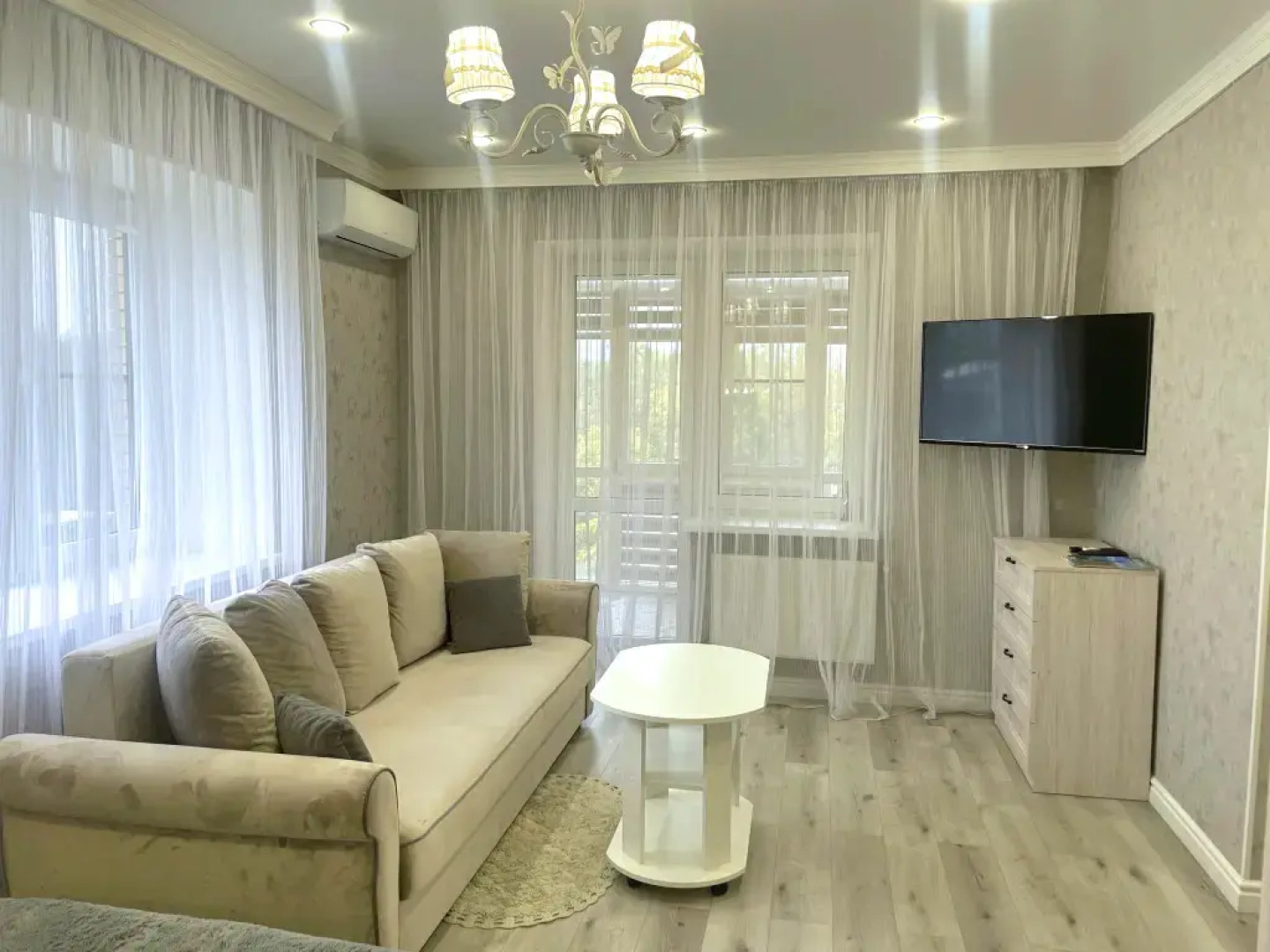 Квартира в центре Пятигорска с видом на гору Бештау и парк Кирова