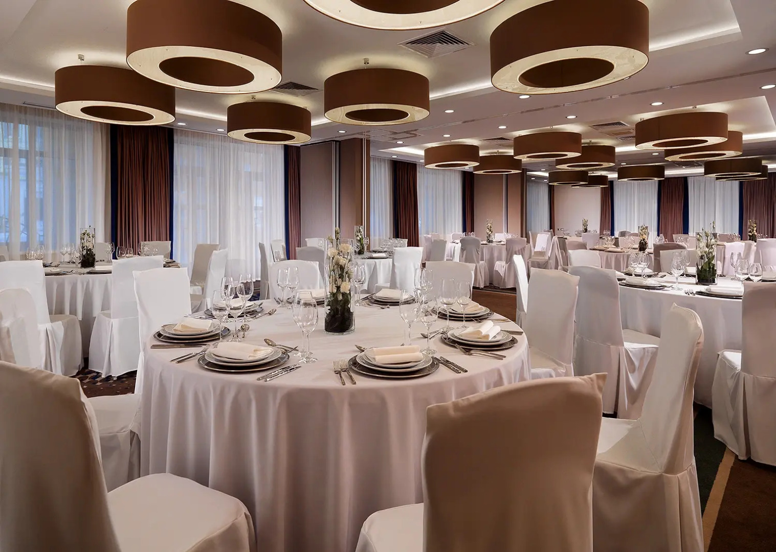 AZIMUT Сити Отель Калуга