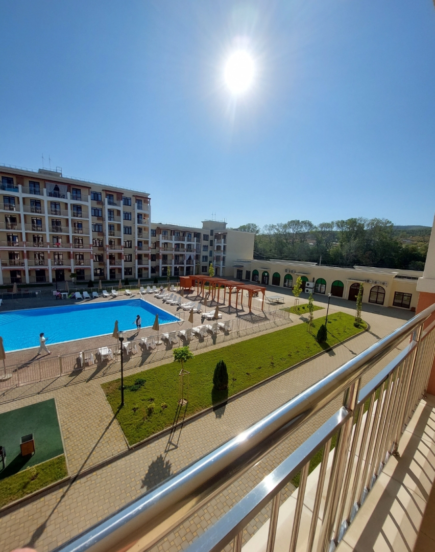 Квартира Уютная студия с террасой в ЖК Холидэй Хаус