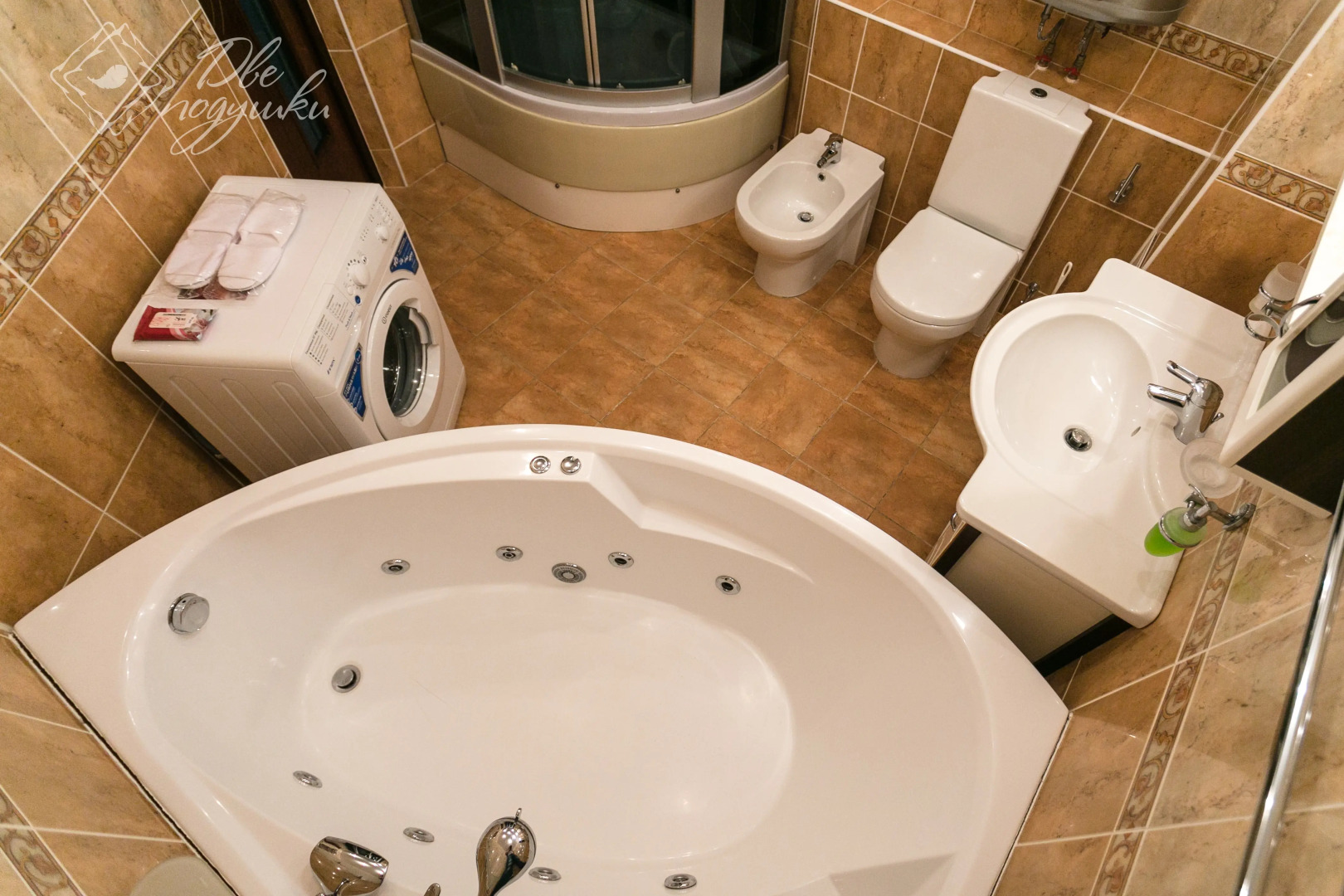 Квартира Две Подушки на Ленинградской 144