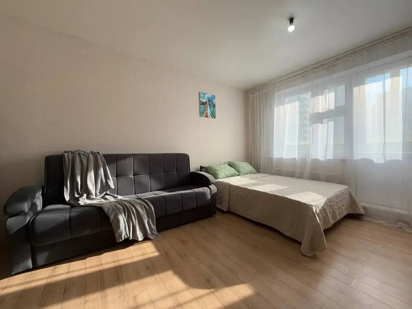 Квартира Новая рядом с Озером и Метро