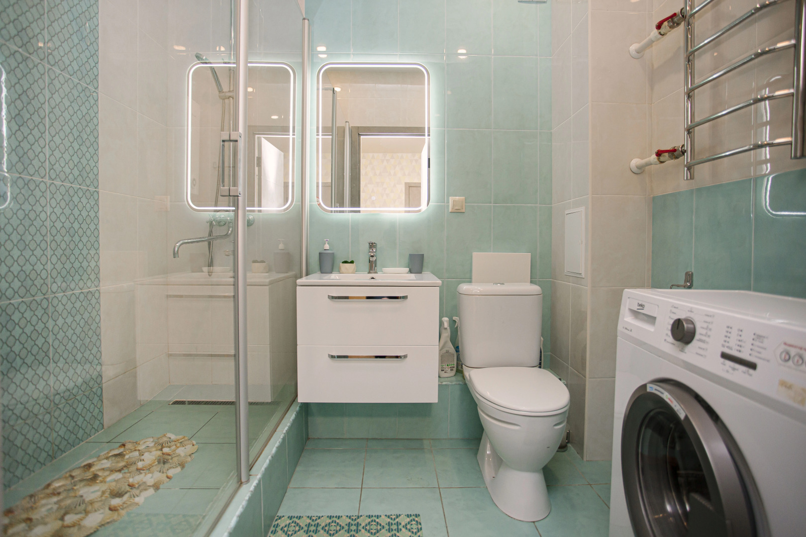 Апартаменты Ук Атмосфера Биpюза и coлнцe в Иcтopическом Центpе Яpославля