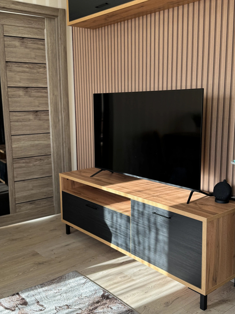 Квартира 2-комнатная на Октябрьской 3