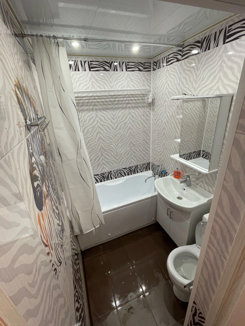 Апартаменты Завенягина 6