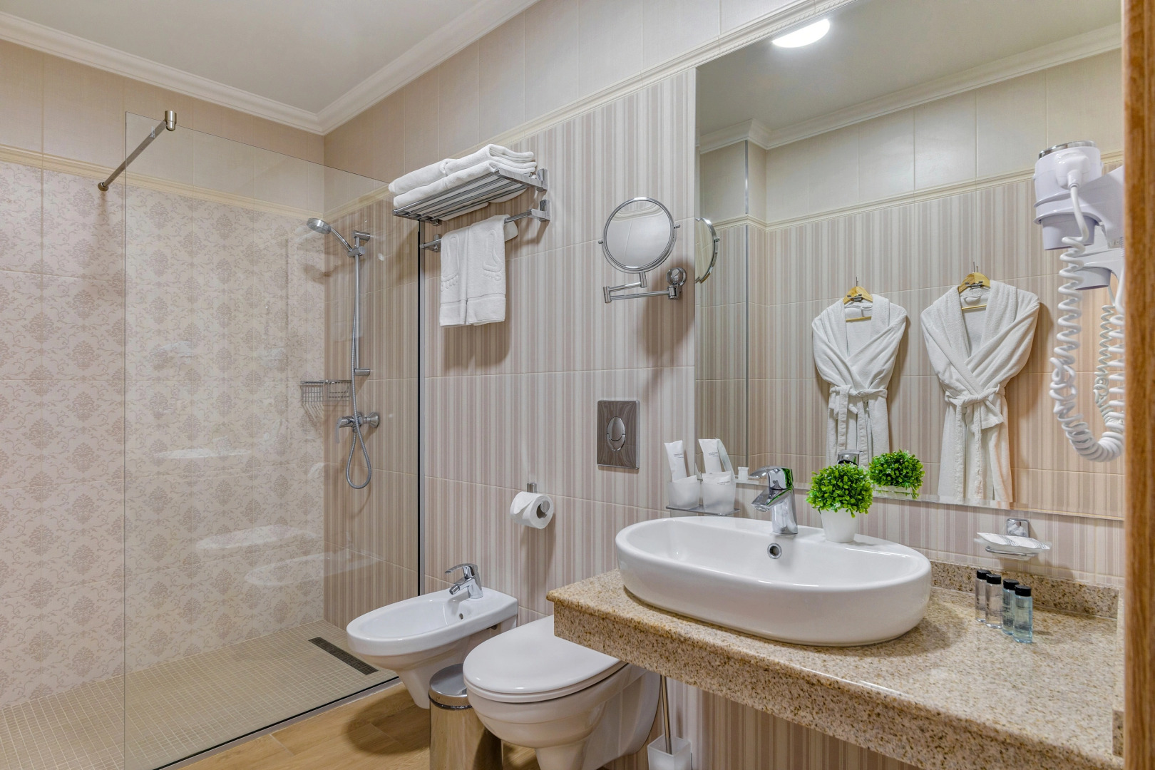 Отель Лермонт