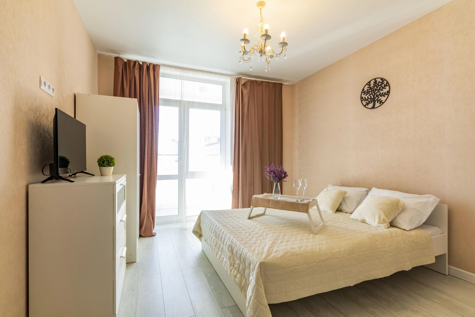 Квартира евродвушка BeGuest в 6 мин от м. Уральская для 4 гостей