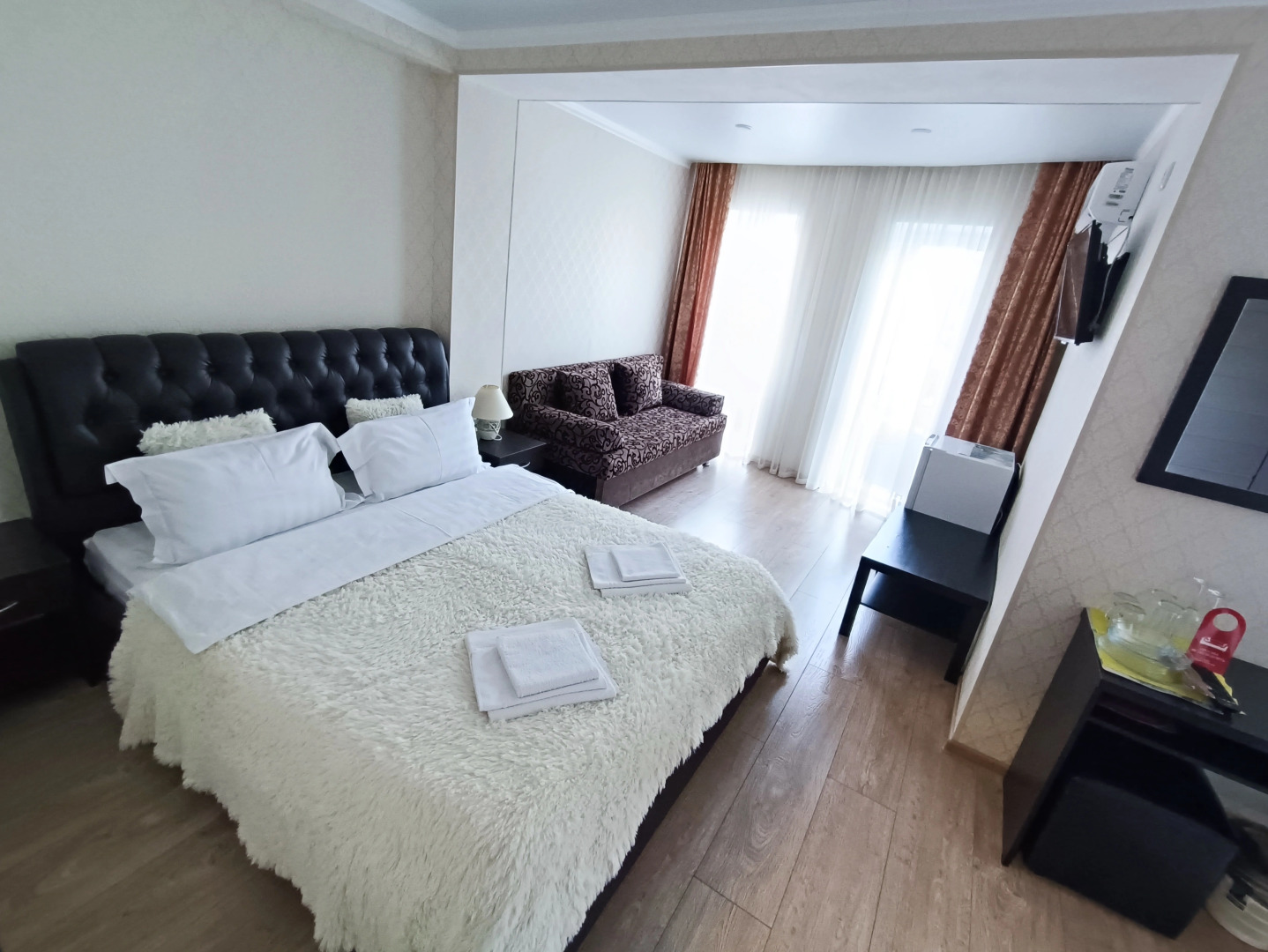 Отель Теплое море