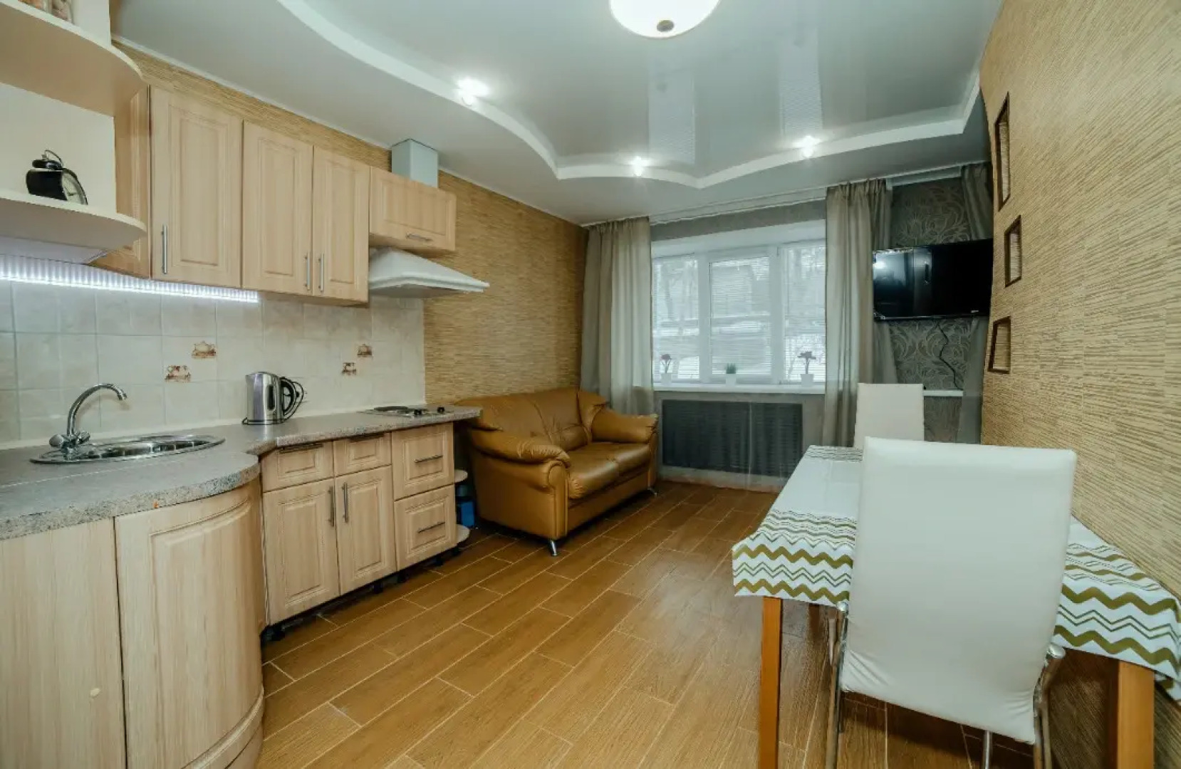 Апартаменты на улице Разина 7