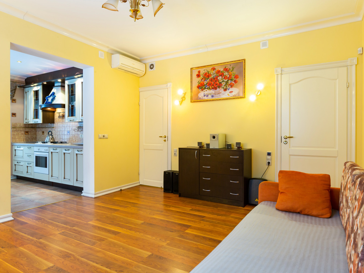 V Rassudovo Guest House	