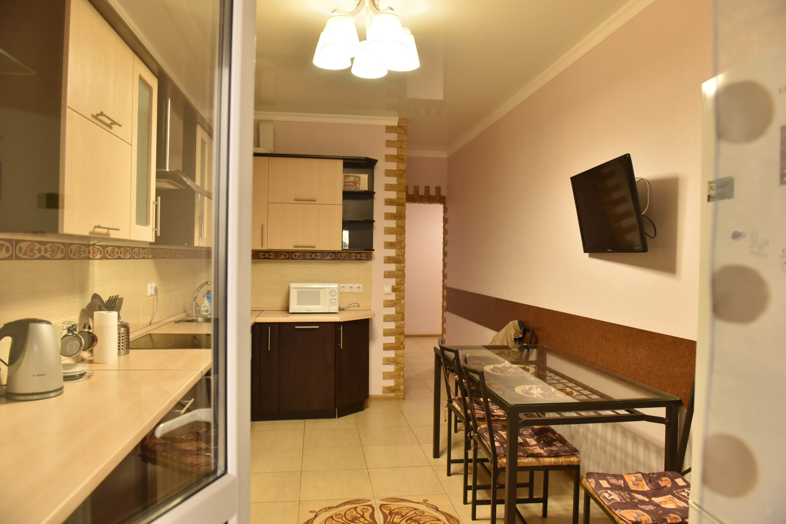 Апартаменты от Людмилы (Кольцовская 9)